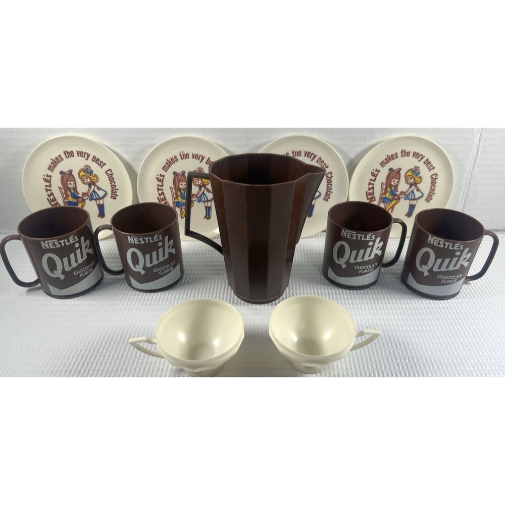 Nestle’s Quik Pitcher and Cup Play Set, Vintage Brown Nestle